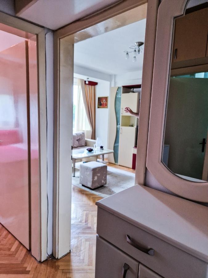 Boulevard Apartments Kumanovo Kültér fotó